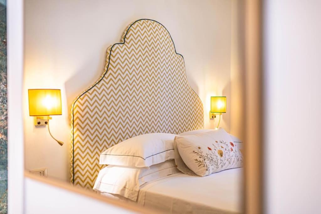 Riboty 10 - Suites 3 * Roma